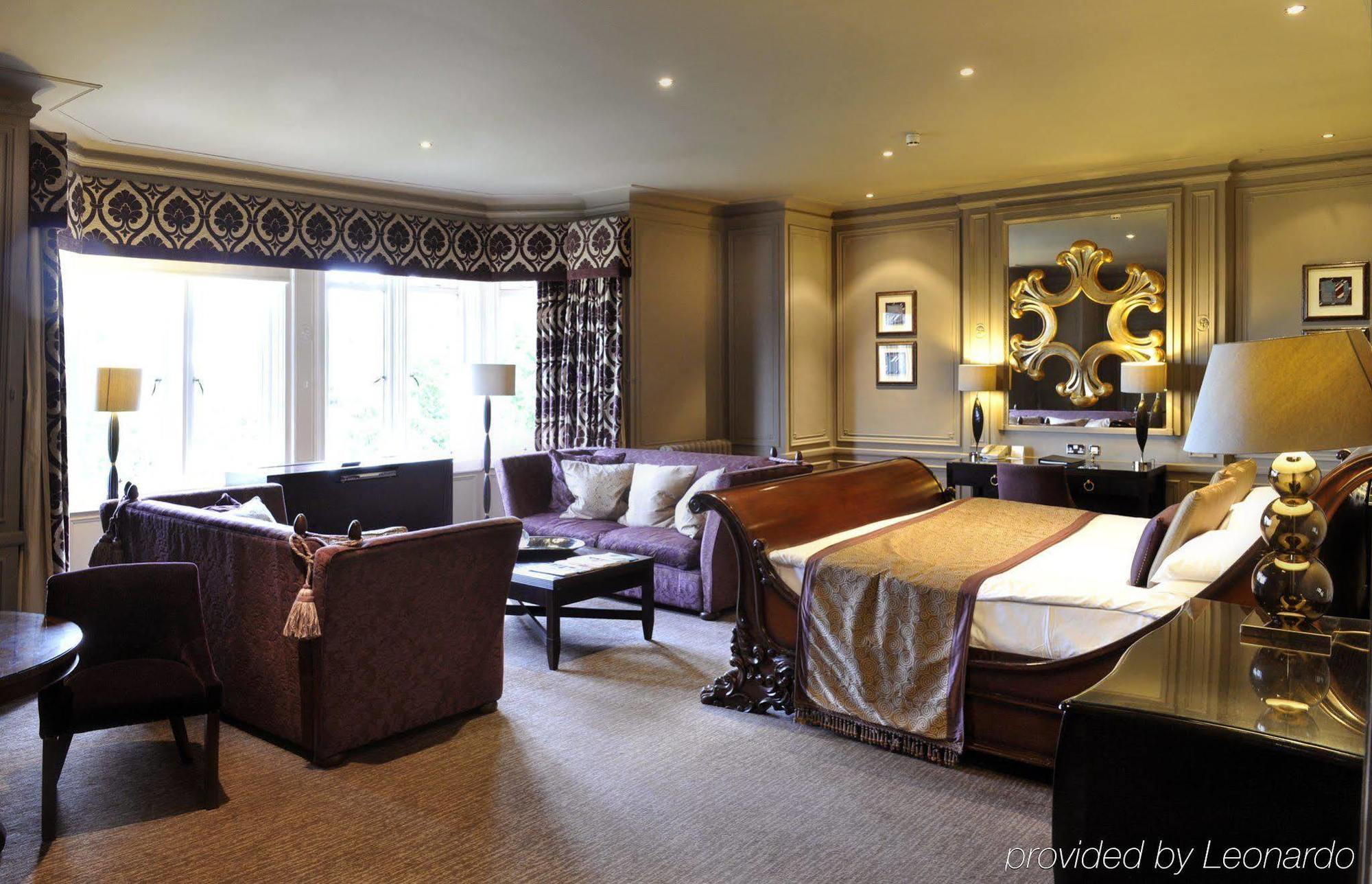Nutfield Priory Hotel & Spa Redhill  Room photo